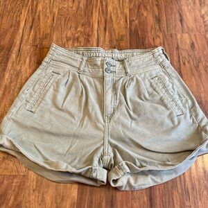Women’s American Eagle Military Green High Waisted Shorts, Size 4